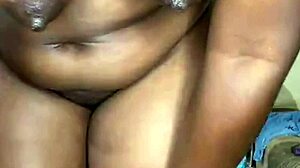 Amateur ebony bubble butt showing off her big black round ass