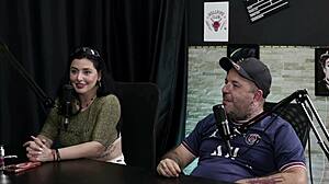 Não gravaria com tanta gente e o ator que gosta de bosta - monica lima moai tv
