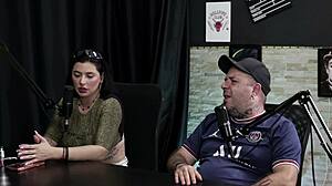 Não gravaria com tanta gente e o ator que gosta de bosta - monica lima moai tv