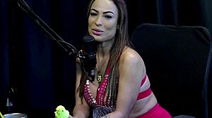 As Safadezas Na Entrevista Da Belinha Baracho E Vovo Moai No Porn Cast Brazil