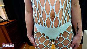 Mercedez curvy brunette hottie eager rimjob messy bj
