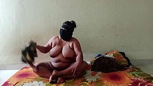 indian hyderabad muslim woman