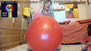 giant red balloon nicoletta & the temptation of the massive balloon