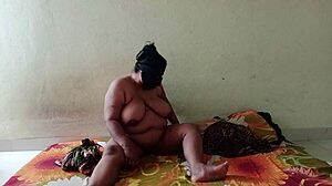 indian hyderabad muslim woman