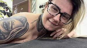 menina nerd e virgem do cu senti a rola pela primeira vez e igasga com a rola na boca e no cu cheio de gozo
